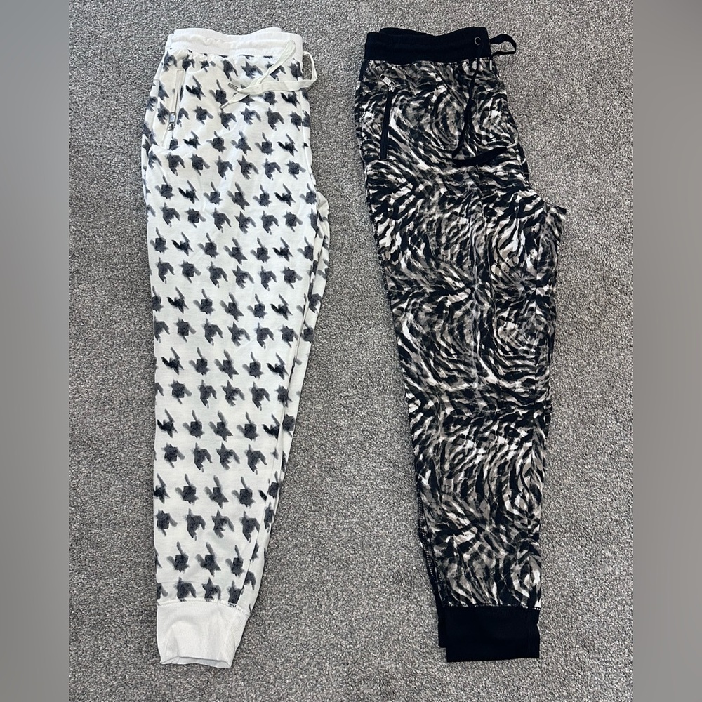 NWT Black and White Patterned Sweat Pants Set